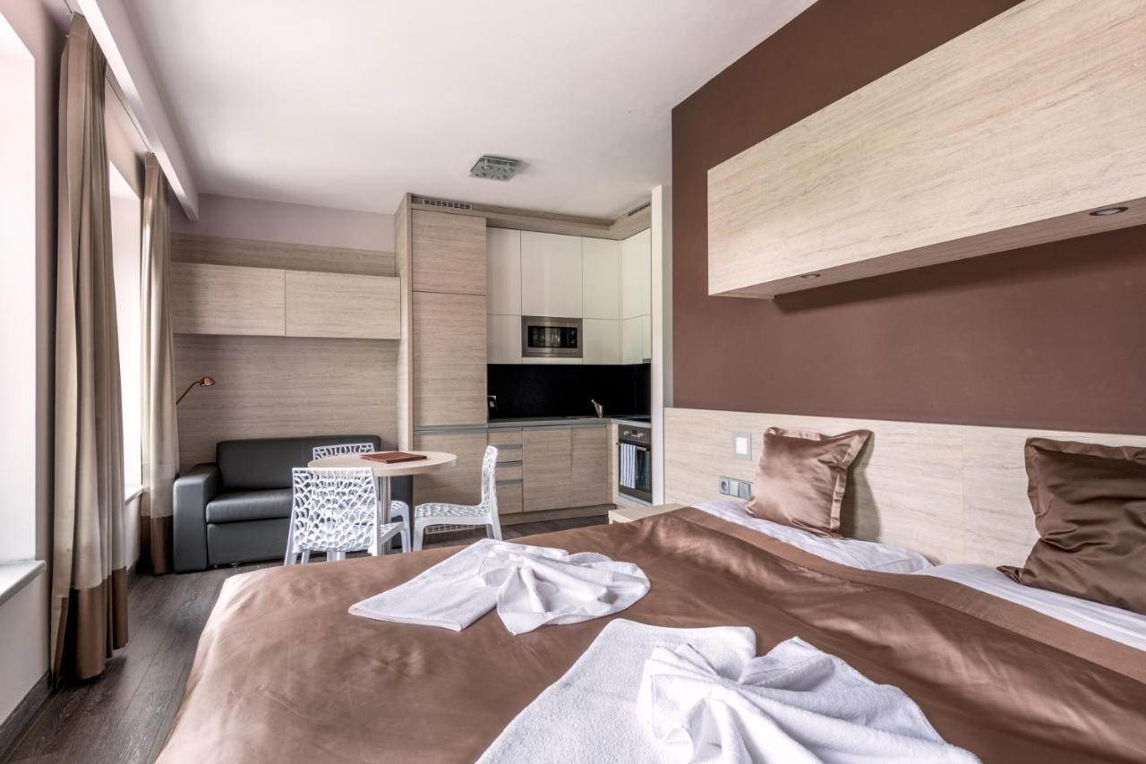 Aparthotel Pecr Well