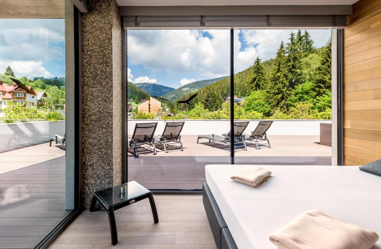 Pecr Well Aparthotel